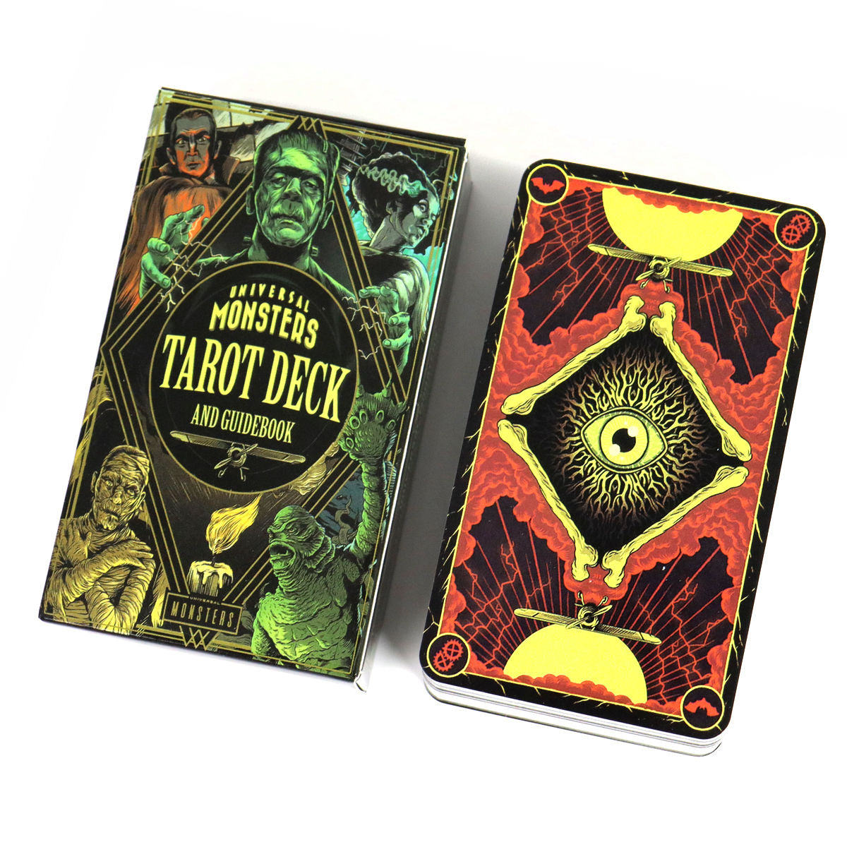 005 - Universal Monsters Tarot Deck